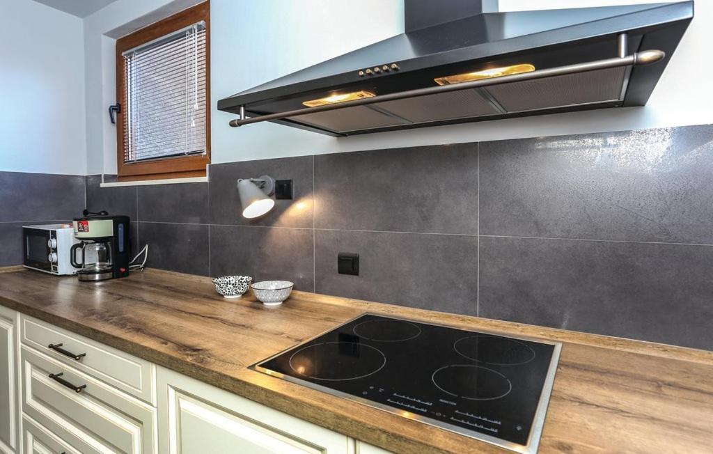 Apartman R.R. Omis Bagian luar foto