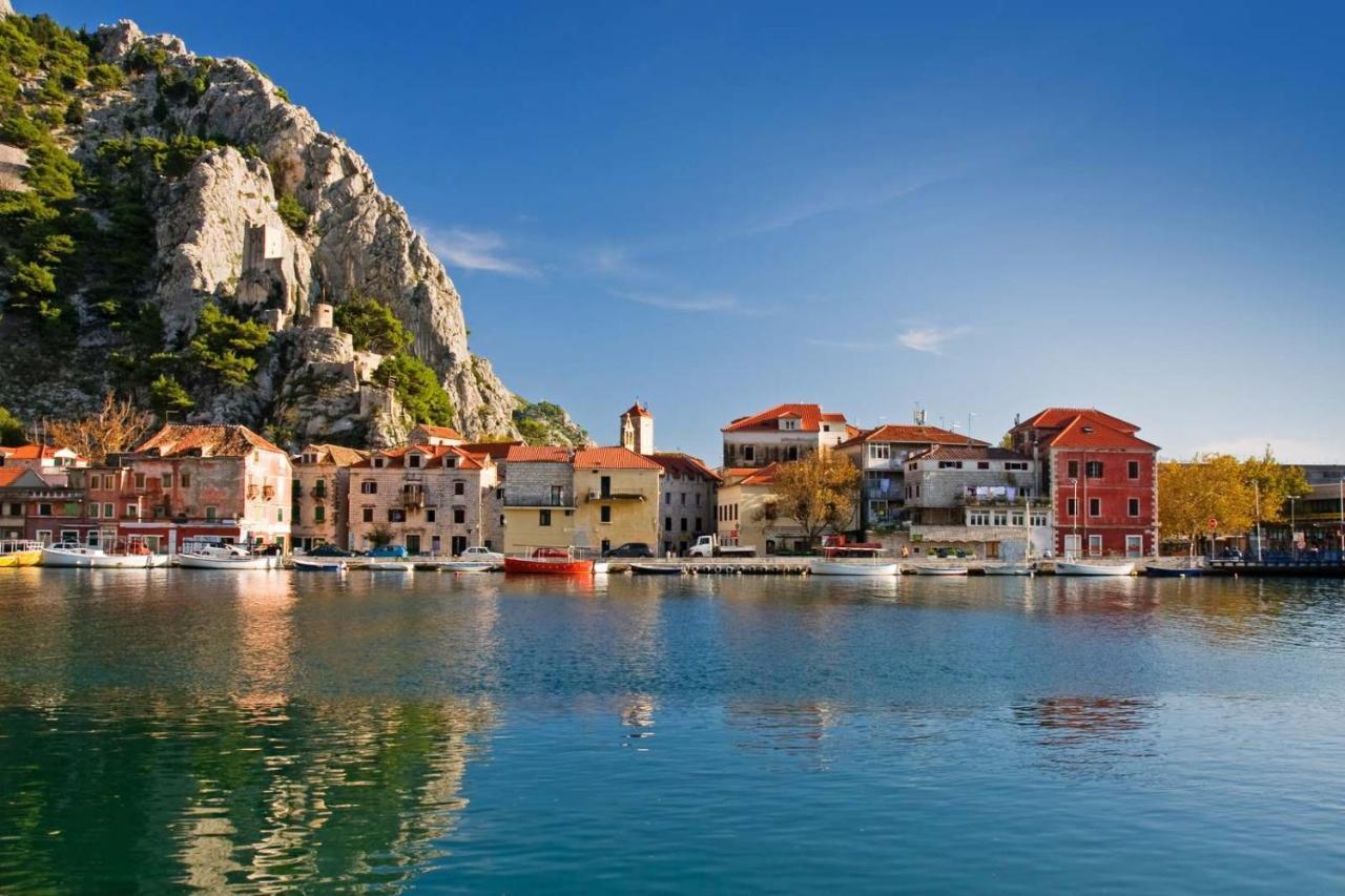 Apartman R.R. Omis Bagian luar foto