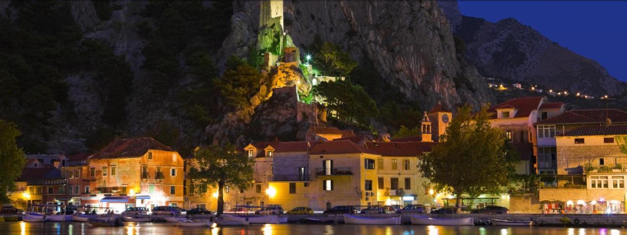 Apartman R.R. Omis Bagian luar foto