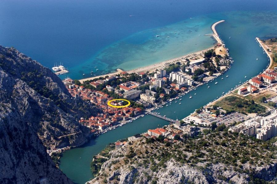 Apartman R.R. Omis Bagian luar foto