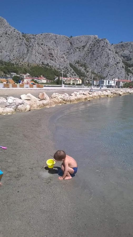 Apartman R.R. Omis Bagian luar foto
